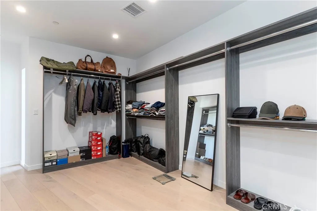 717 Latigo Canyon Road, Malibu, CA, 90265