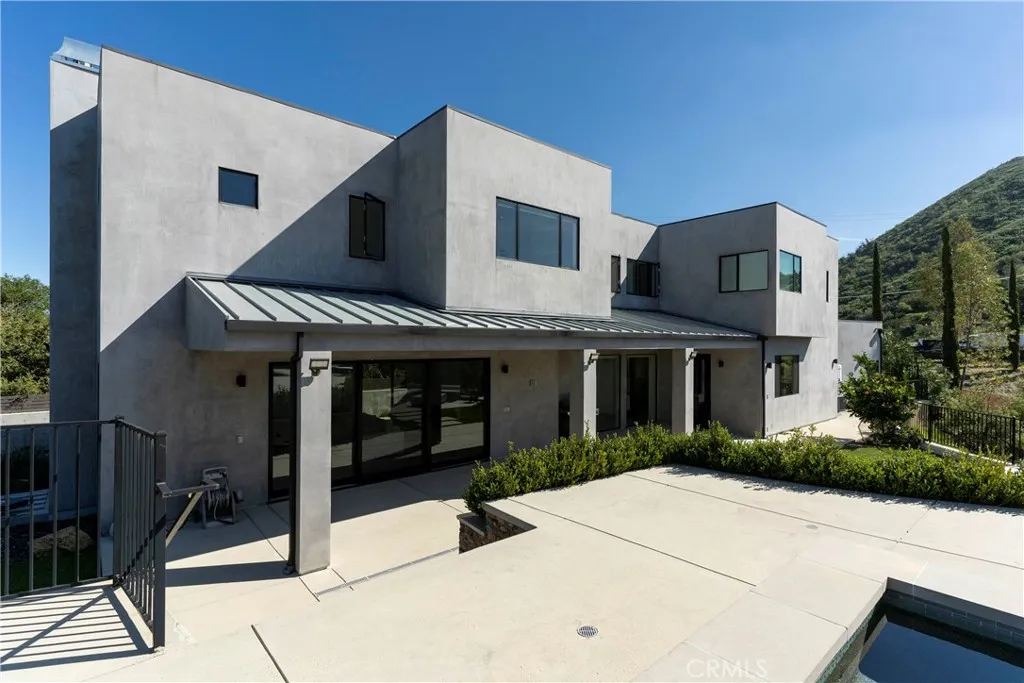 717 Latigo Canyon Road, Malibu, CA, 90265