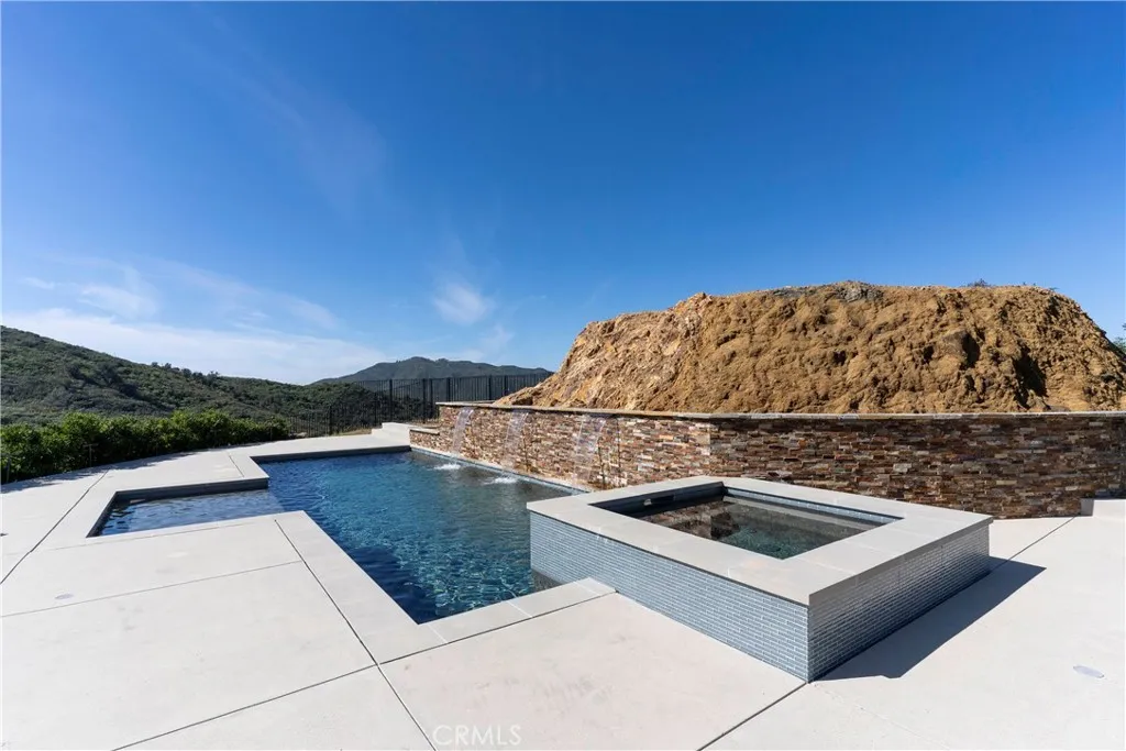 717 Latigo Canyon Road, Malibu, CA, 90265