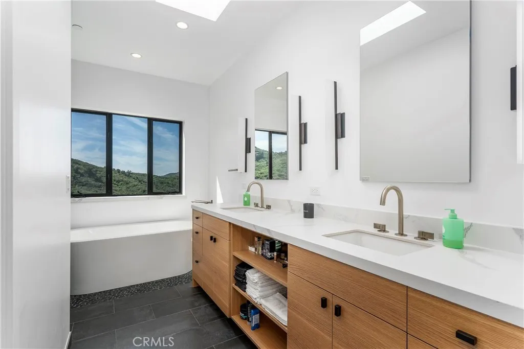 717 Latigo Canyon Road, Malibu, CA, 90265