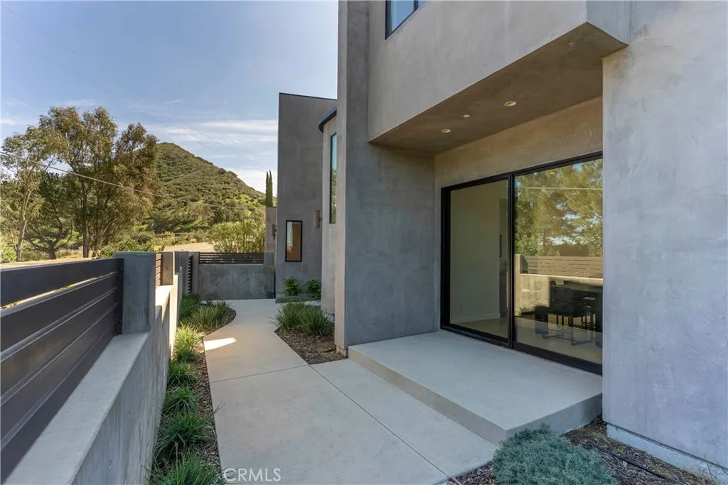 717 Latigo Canyon Road, Malibu, CA, 90265