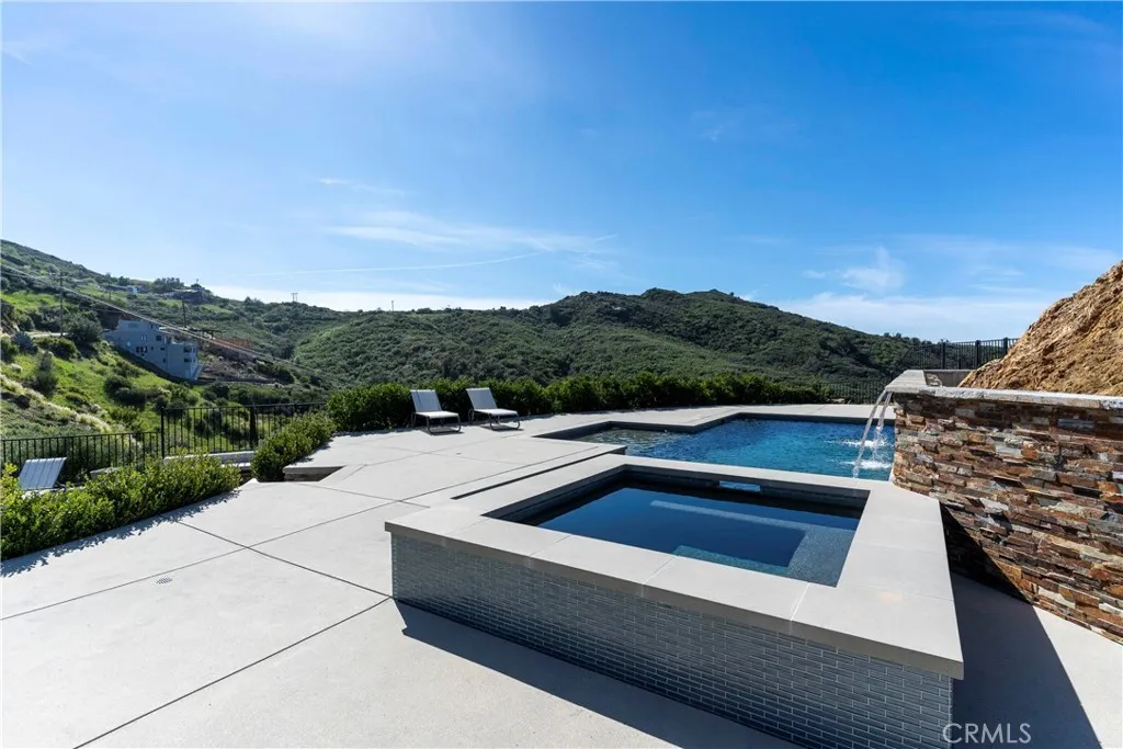 717 Latigo Canyon Road, Malibu, CA, 90265
