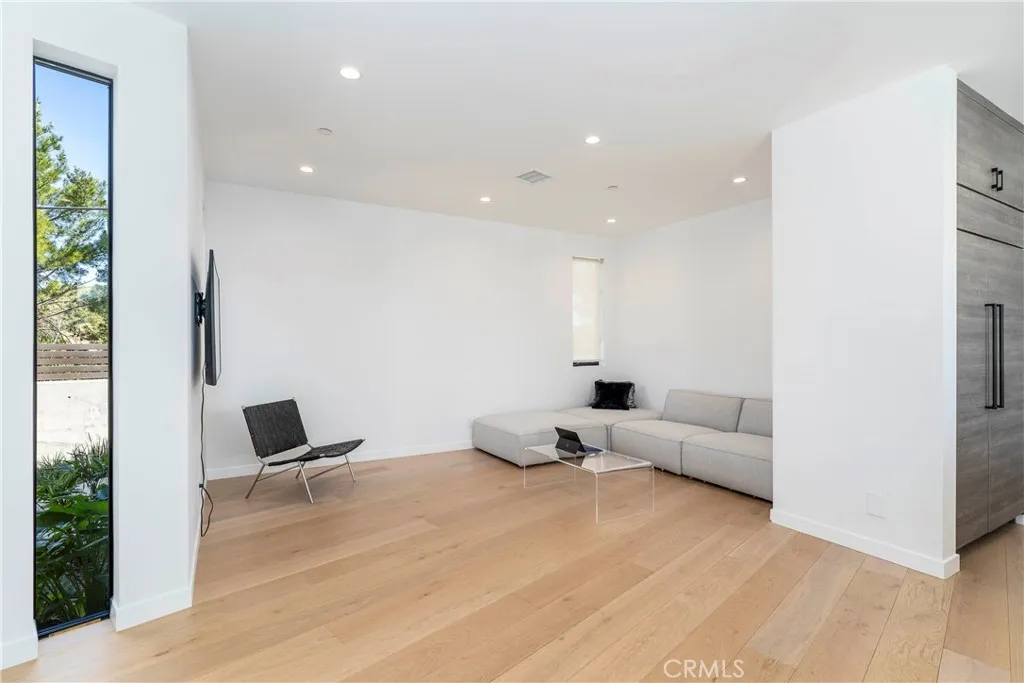 717 Latigo Canyon Road, Malibu, CA, 90265
