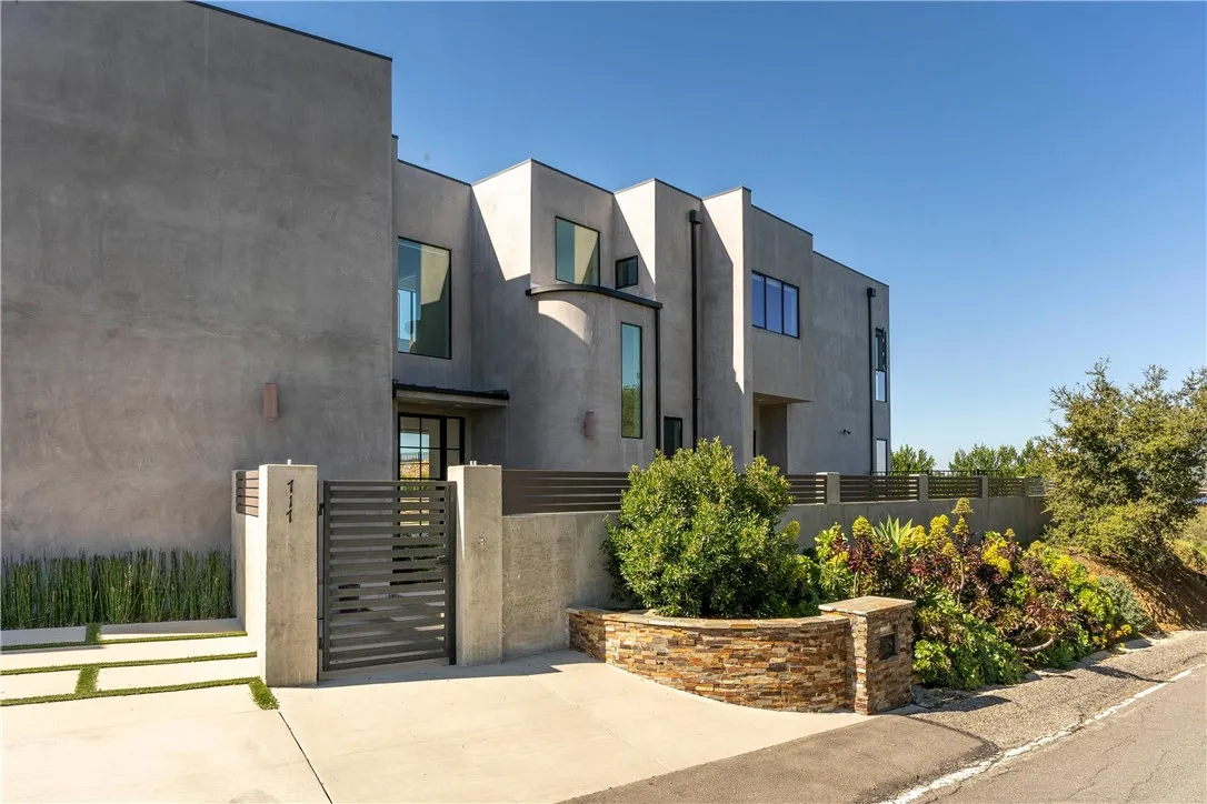 717 Latigo Canyon Road, Malibu, CA, 90265