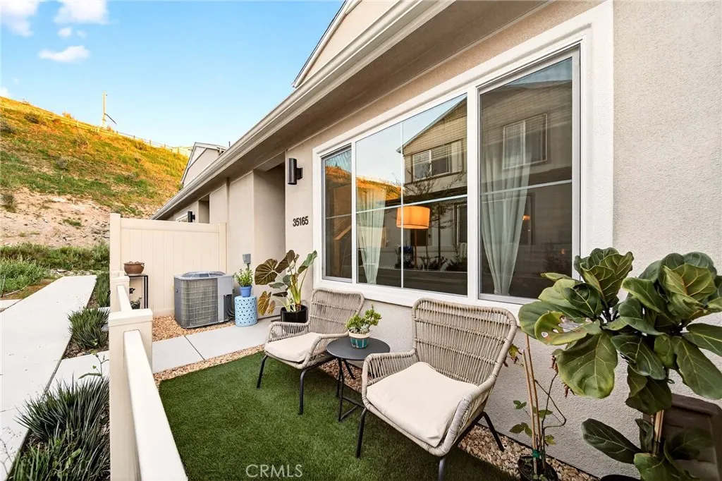 Fallbrook, CA 92028