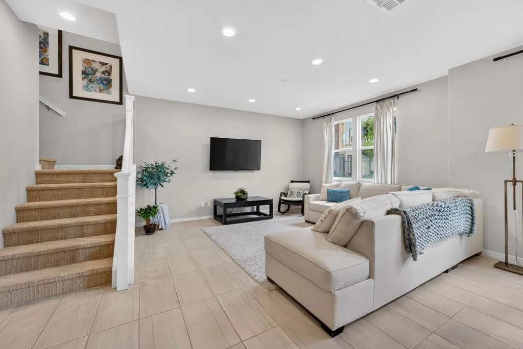387 Mission Villas Road, San Marcos, CA, 92069