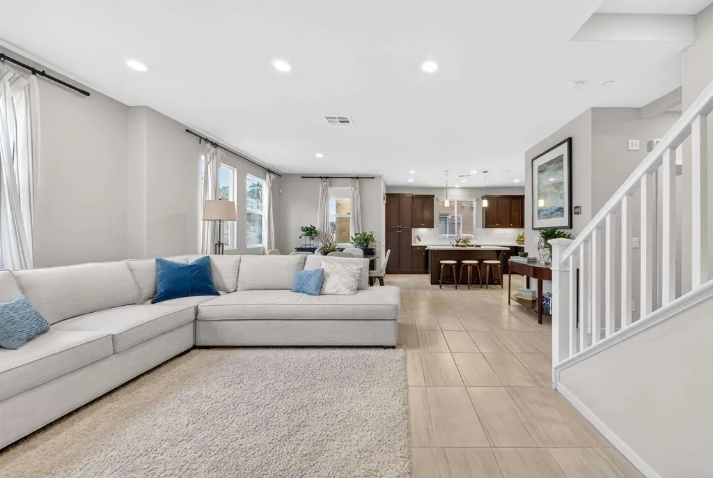 387 Mission Villas Road, San Marcos, CA, 92069