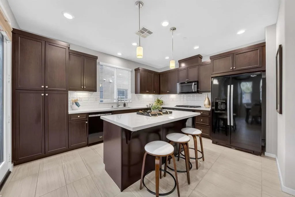 387 Mission Villas Road, San Marcos, CA, 92069