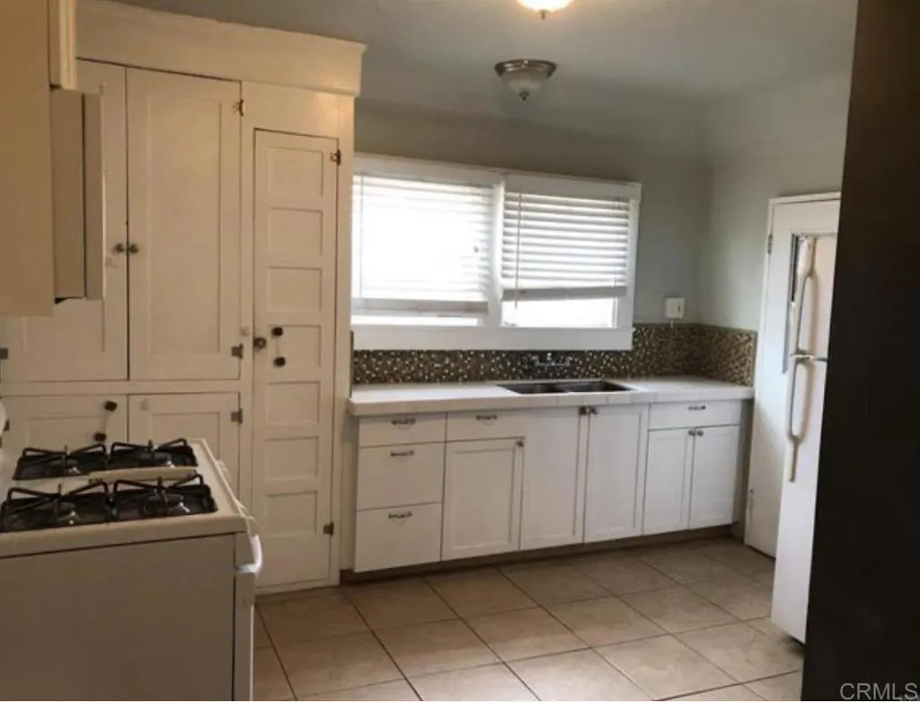 1940 32nd St, San Diego, CA 92102 - Photo 4 of 15, San Diego, CA