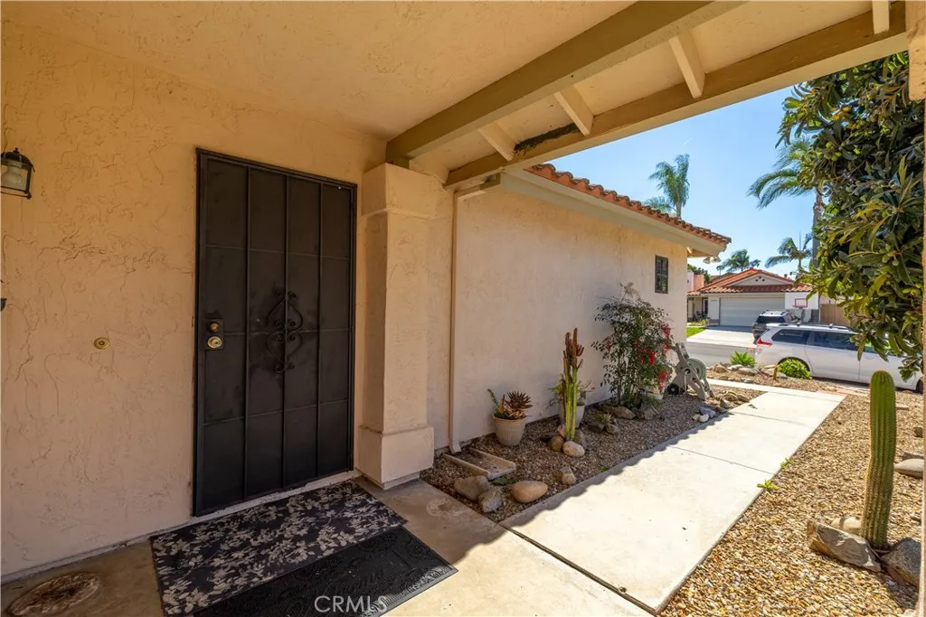 https://cdn.realtyfeed.com/cdn/127/306657197/76345757e52720d7951c159aed2e9662.webp