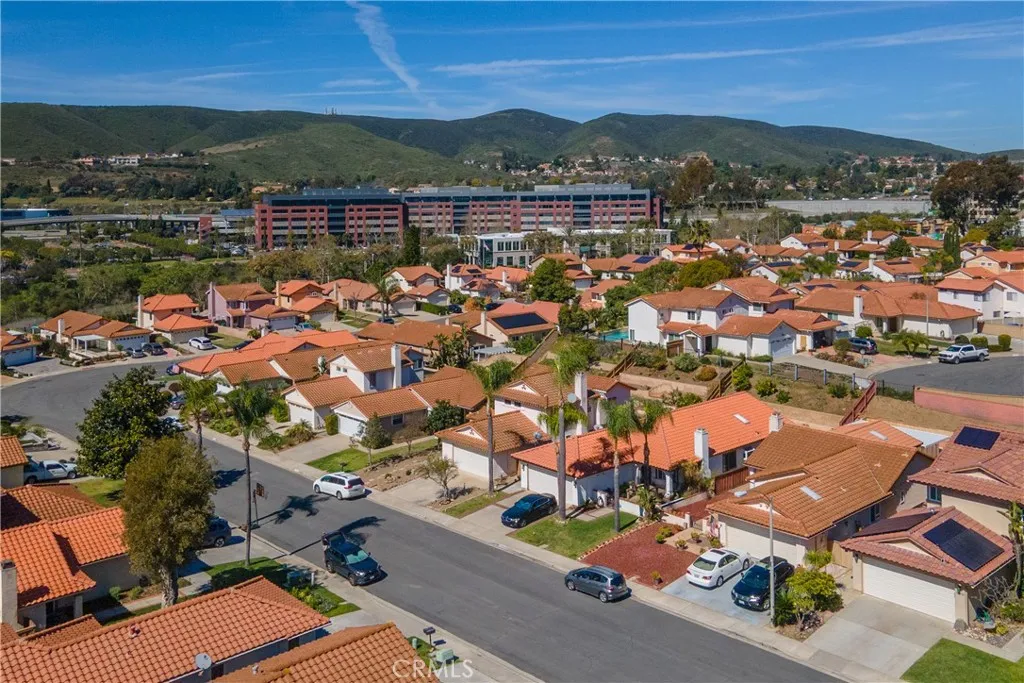 https://cdn.realtyfeed.com/cdn/127/306657197/7e81b2c3dc2af554ea0720c62a38d2de.webp