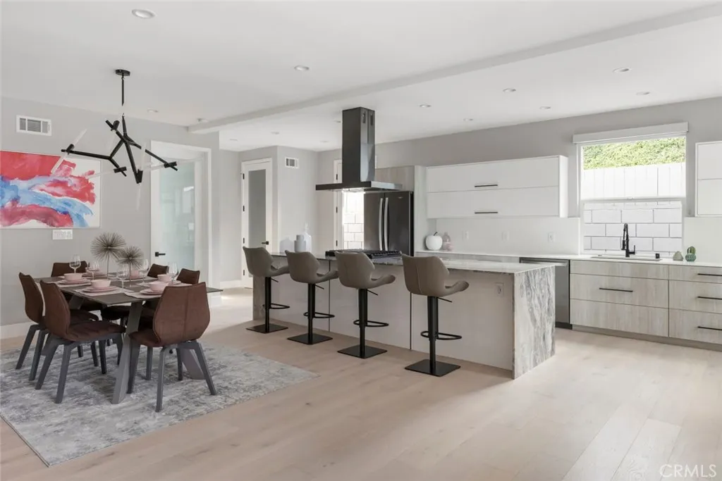 4731 Topanga Canyon Boulevard, Woodland Hills, CA 91364 - Photo 4 of 56, Woodland Hills, CA