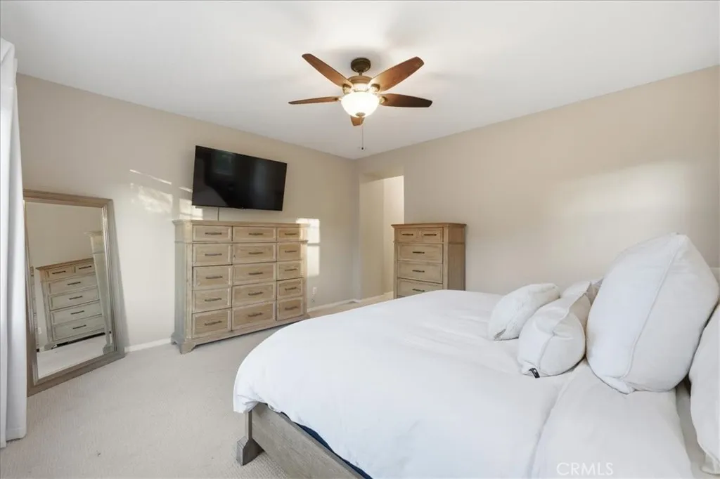 https://cdn.realtyfeed.com/cdn/127/306657390/56e8ad61762dadf4938e815d2342e4ce.webp