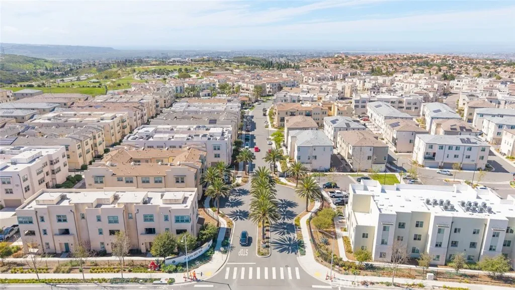 https://cdn.realtyfeed.com/cdn/127/306657468/9a8f7884c95137610234f725b471130f.webp