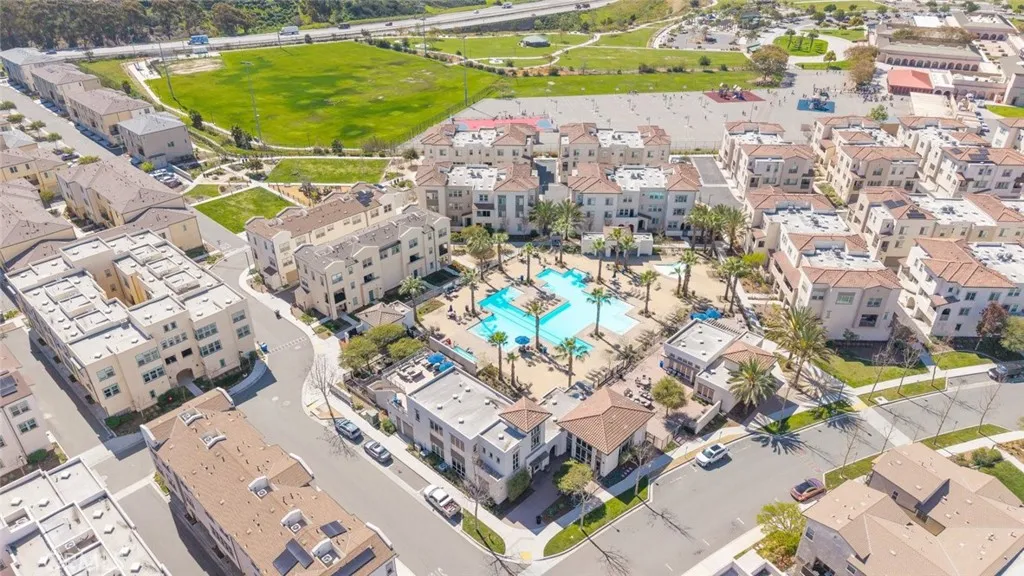 https://cdn.realtyfeed.com/cdn/127/306657468/c57c3b8c003a9c5a566f8b381e1e4ba0.webp