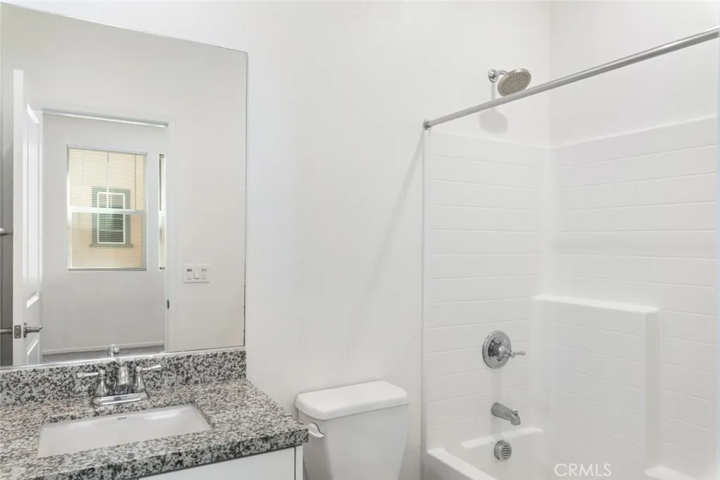 https://cdn.realtyfeed.com/cdn/127/306657468/c86b2bf67af2aad3106f31dc13936e41.webp