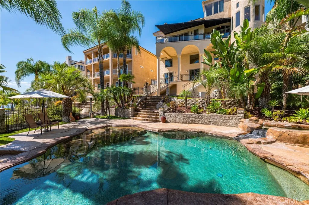 22166 San Joaquin Drive, Canyon Lake, CA, 92587