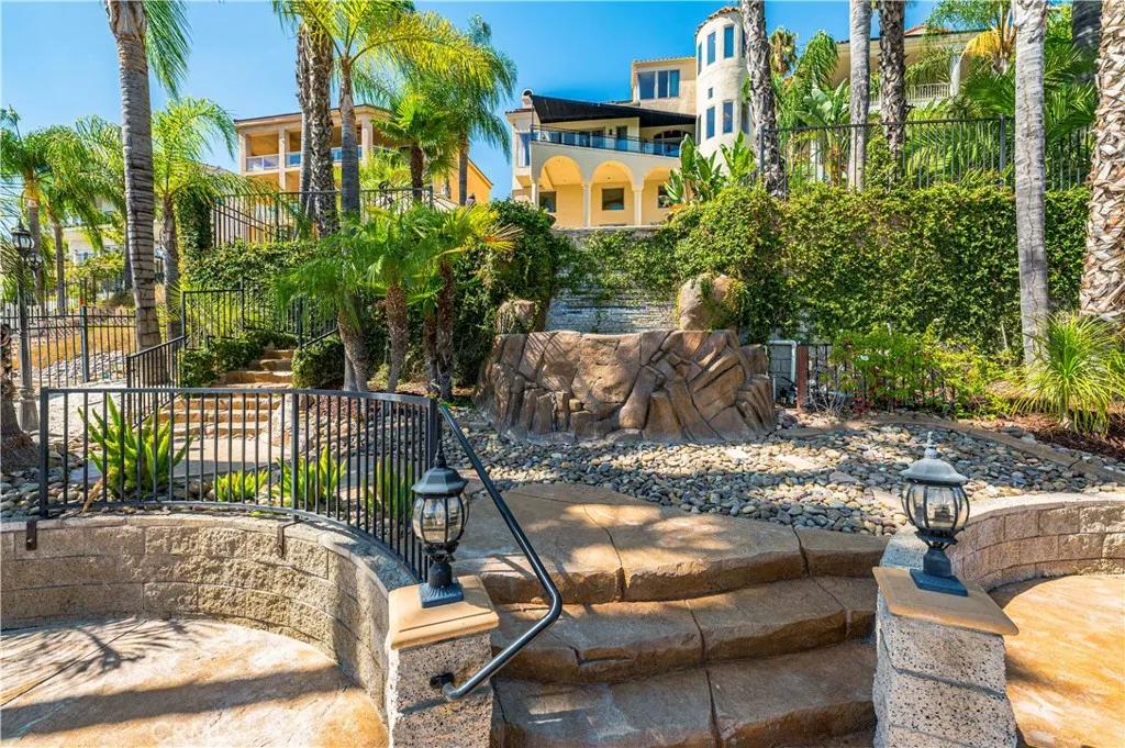 22166 San Joaquin Drive, Canyon Lake, CA, 92587