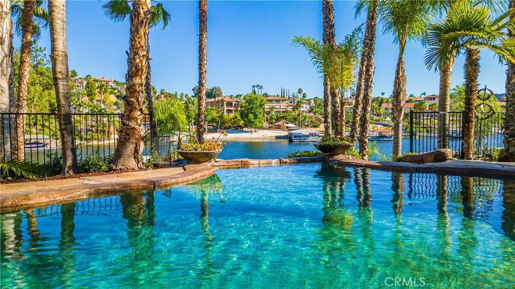 2362 Edgehill Road, Vista, CA, 92084
