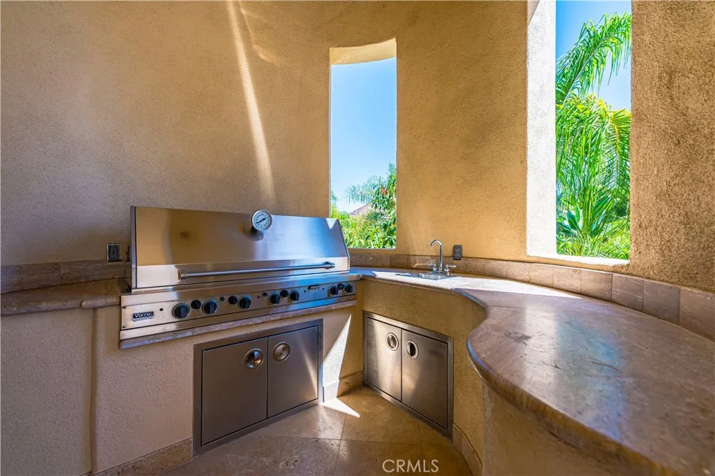 22166 San Joaquin Drive, Canyon Lake, CA, 92587
