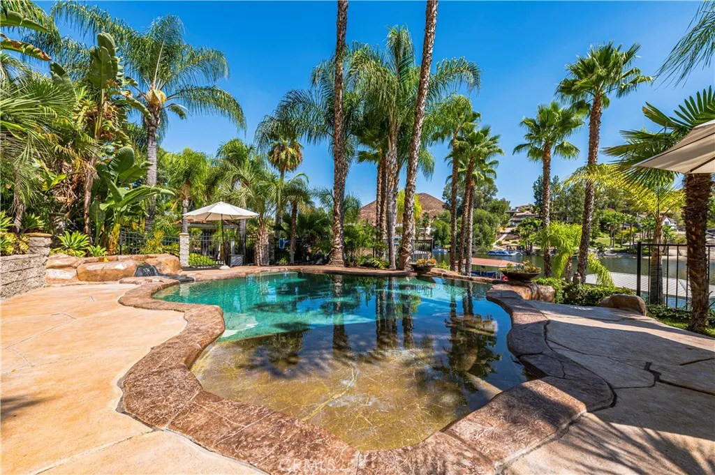 22166 San Joaquin Drive, Canyon Lake, CA, 92587
