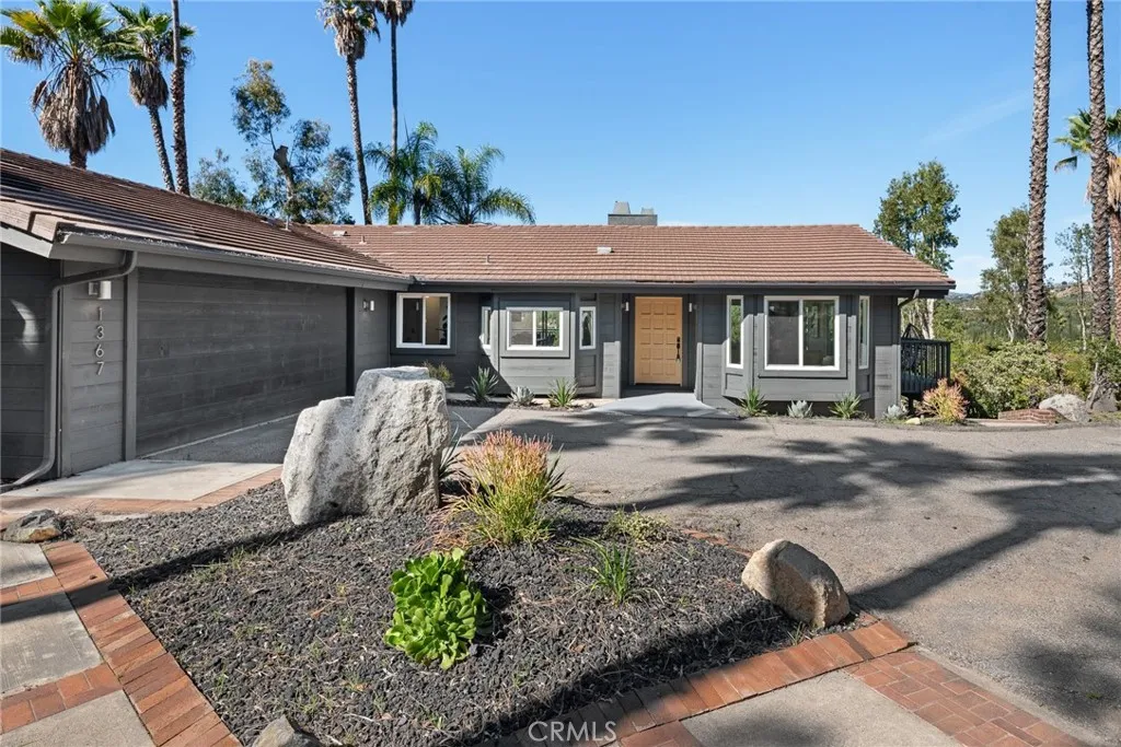 https://cdn.realtyfeed.com/cdn/127/306657504/25233019a7c5fbcf55380630406c4d92.webp