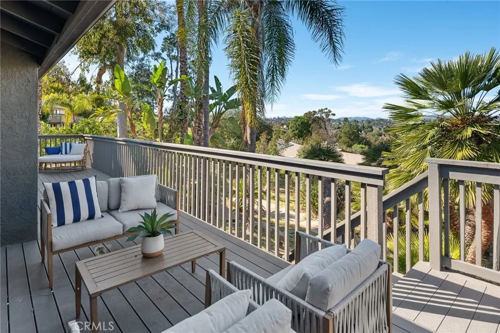 https://cdn.realtyfeed.com/cdn/127/306657504/6b1ecd2e188a11646f5da280e66d20c5.webp