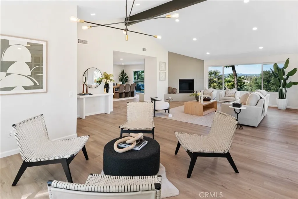 https://cdn.realtyfeed.com/cdn/127/306657504/721f5c009c367bdf5b4c879c870d2a83.webp