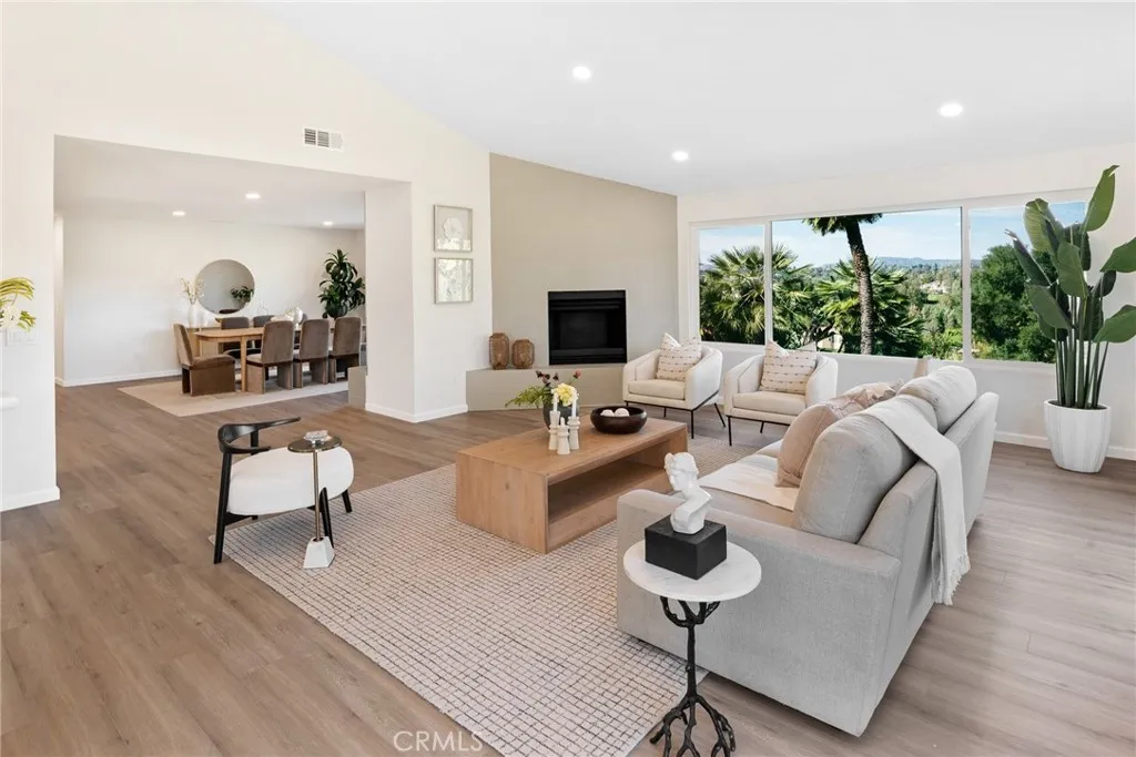 https://cdn.realtyfeed.com/cdn/127/306657504/ab764d098b37135f7918fe28f4fbad6d.webp