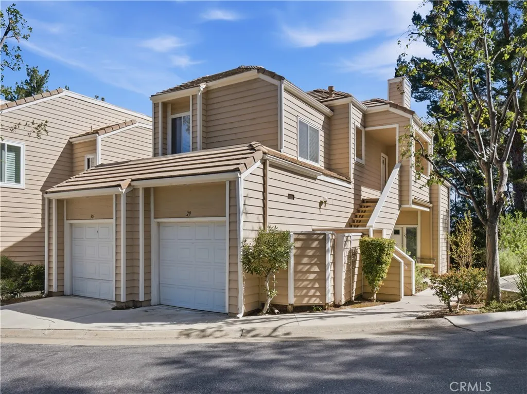 Valencia, CA 91355