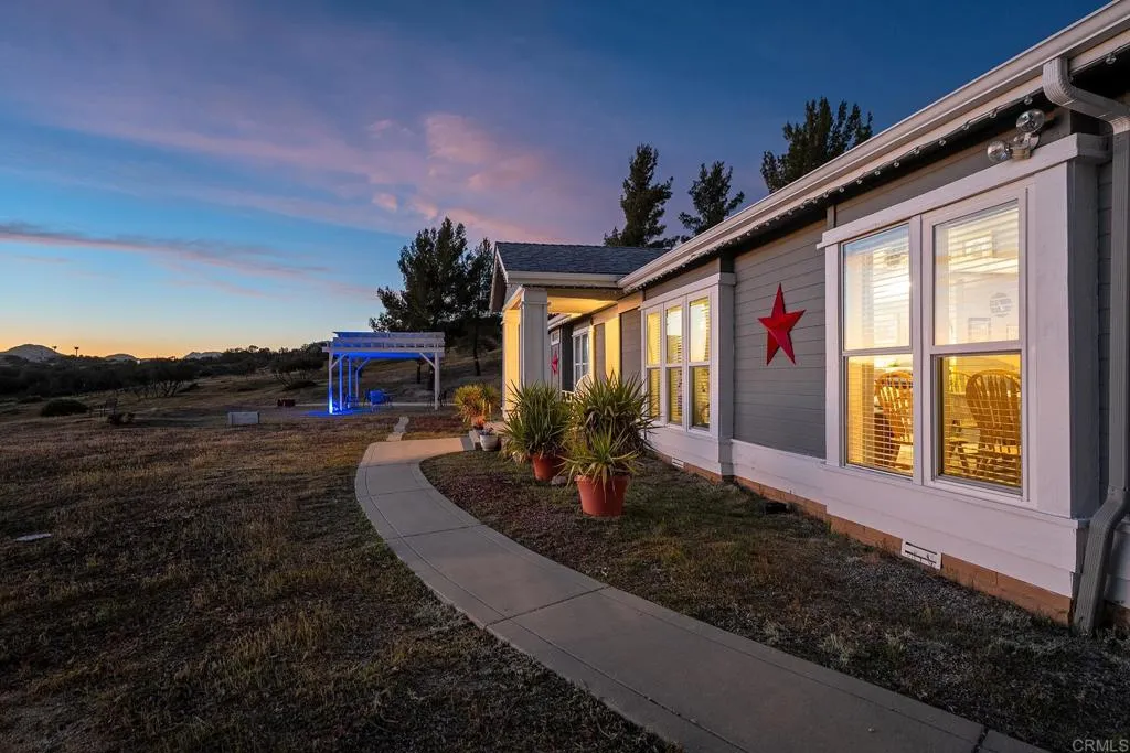 https://cdn.realtyfeed.com/cdn/127/306657608/d3f02c71216c9b5c5830911b7297be83.webp