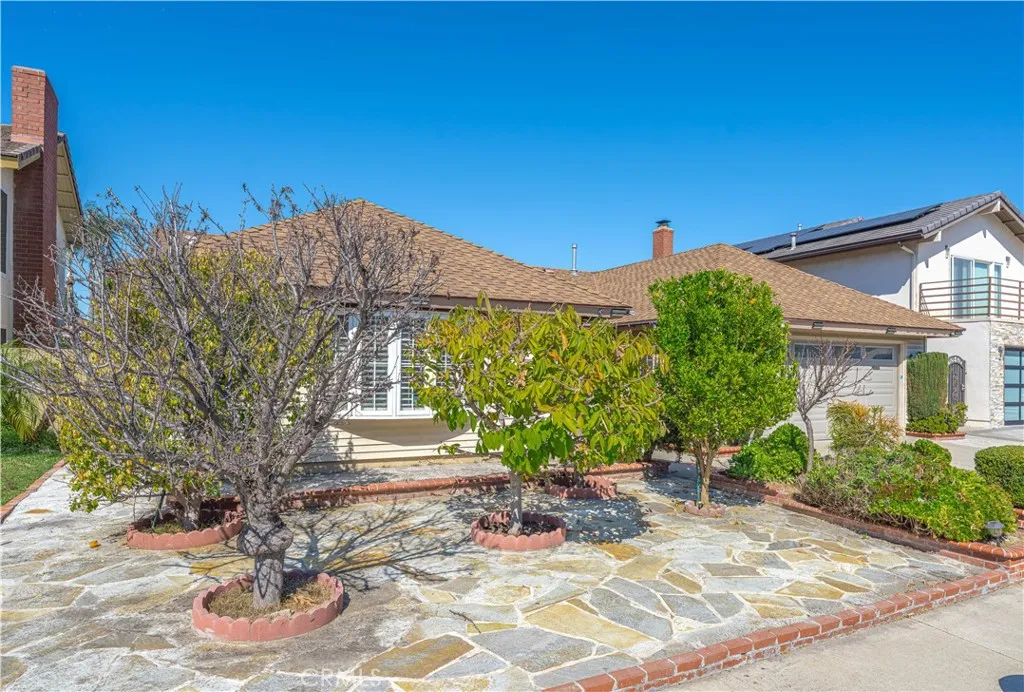 9781 La Esperanza, Fountain Valley, CA 92708 - Photo 3 of 33, Fountain Valley, CA
