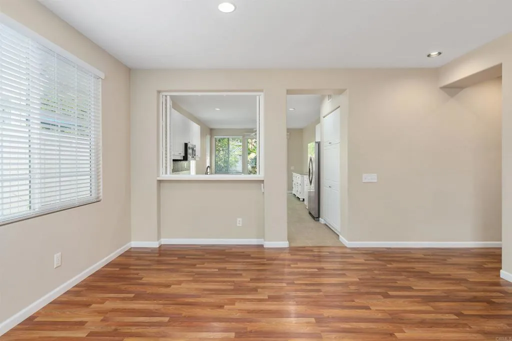 https://cdn.realtyfeed.com/cdn/127/306657690/d40e70f835bc430c0703e93963c99e57.webp