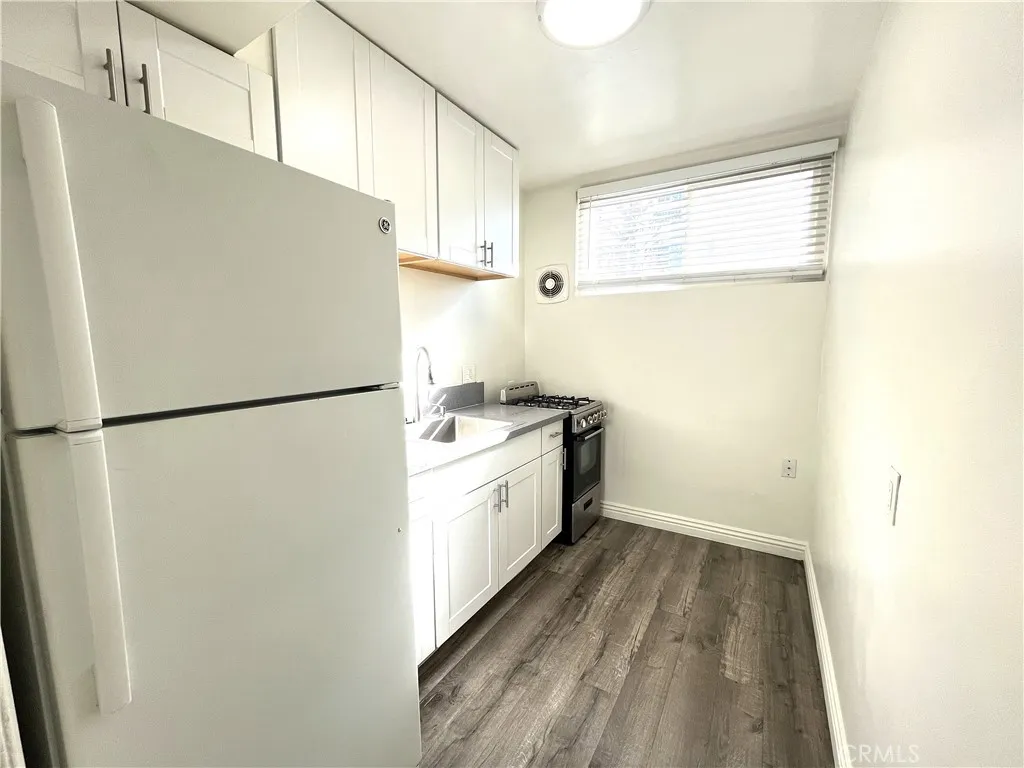 12926 Doty Avenue Unit 21, Hawthorne, CA 90250 - Photo 4 of 10, Hawthorne, CA