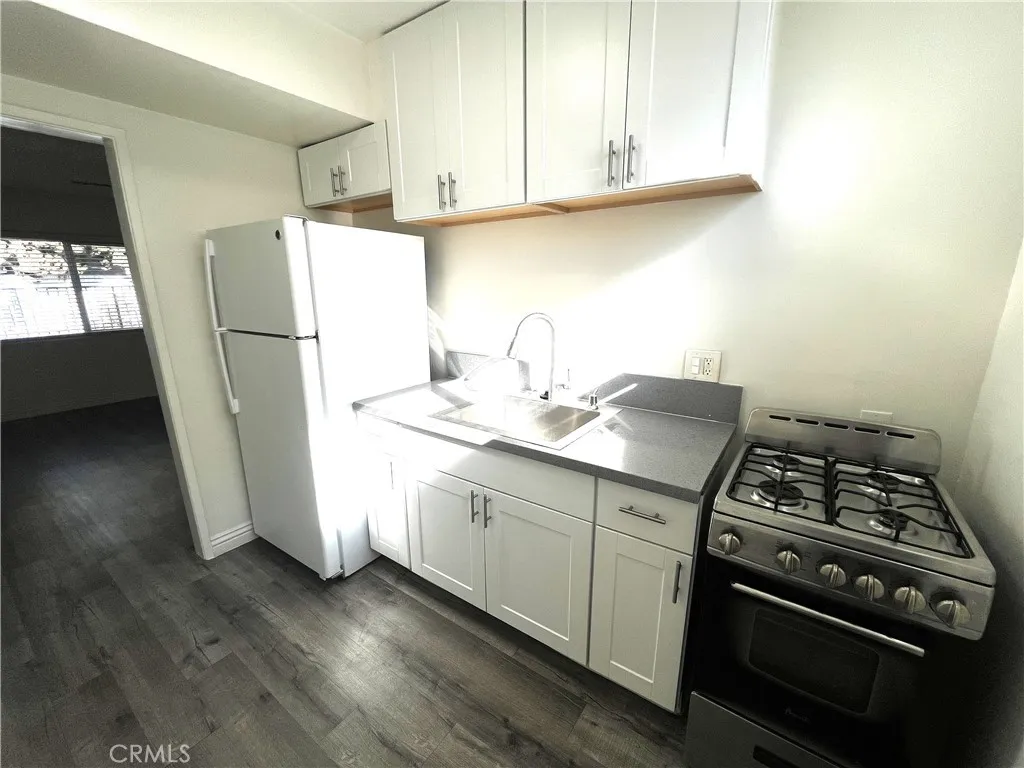 12926 Doty Avenue Unit 21, Hawthorne, CA 90250 - Photo 5 of 10, Hawthorne, CA