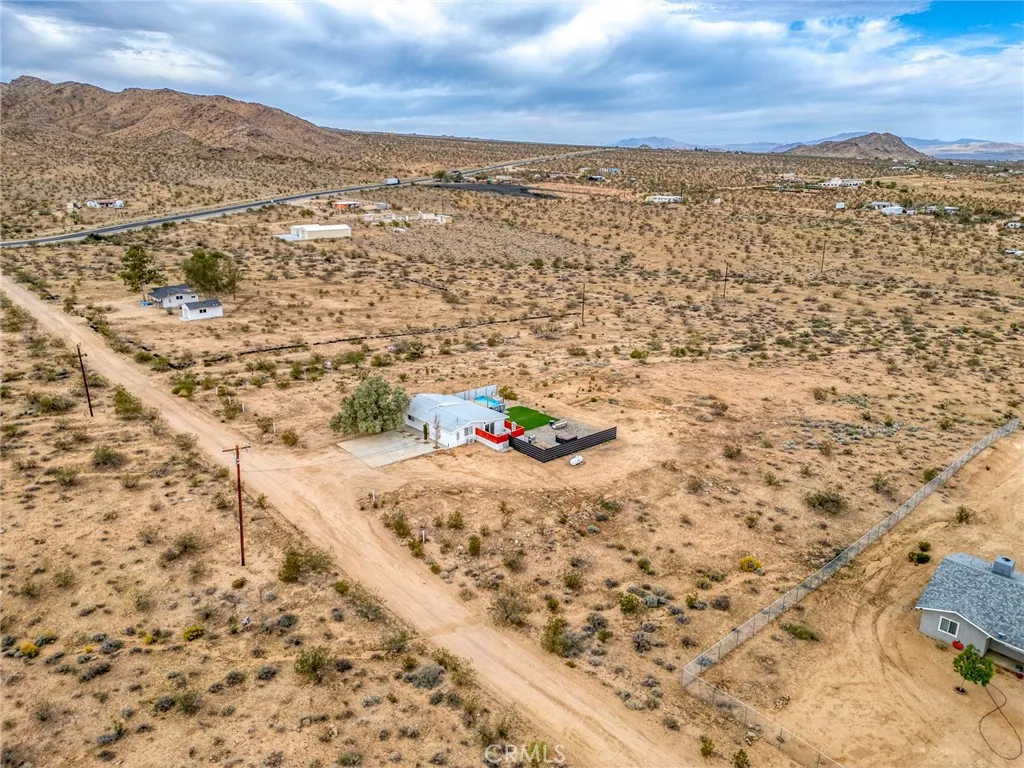 55500 Massachusets, Landers, CA, 92285