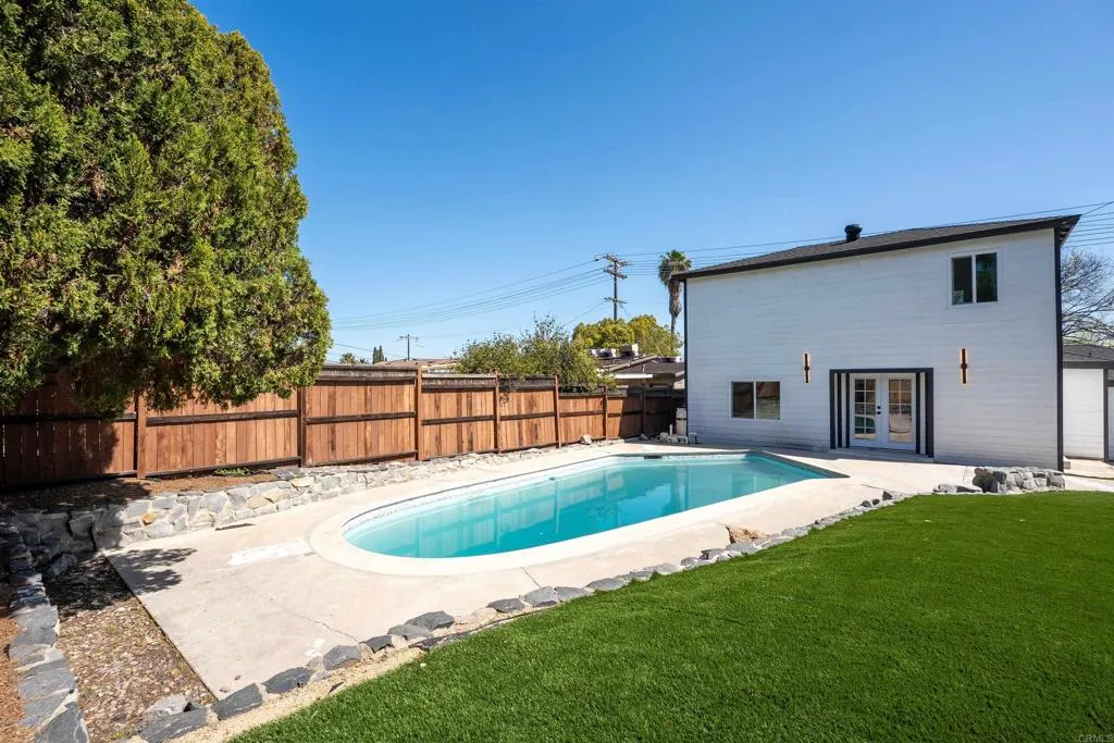 https://cdn.realtyfeed.com/cdn/127/306657750/699073be771d319fc51128c8c4b3e77f.webp