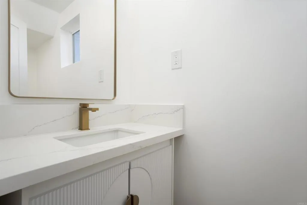 https://cdn.realtyfeed.com/cdn/127/306657750/8964d911a4169f9f621e09a30bb25374.webp