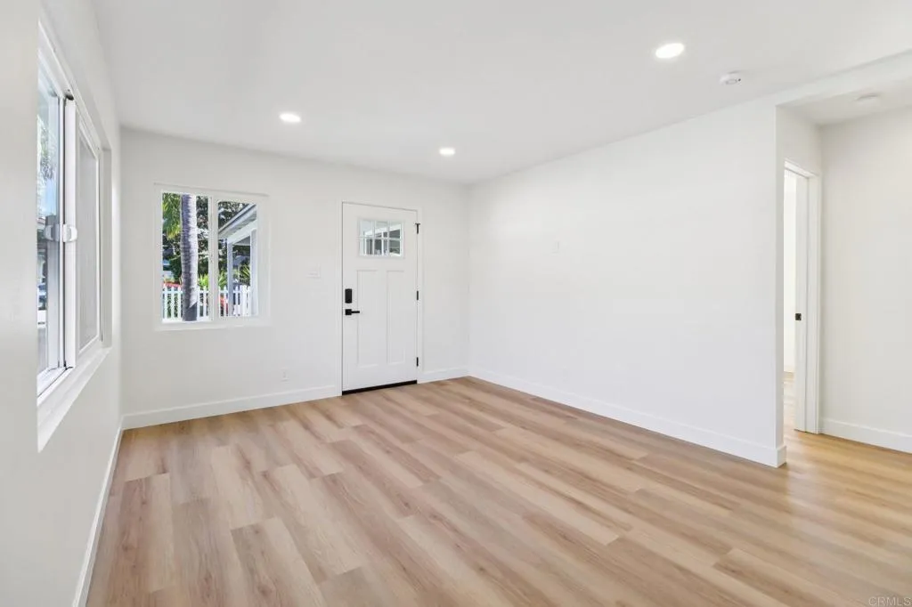 https://cdn.realtyfeed.com/cdn/127/306657774/9b734b4c983302cef240675417bf0dd0.webp