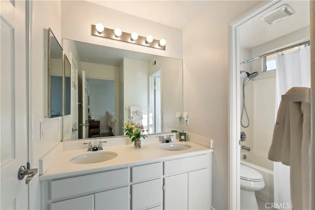 Photo #30: DW26047825 Listing: Photo #30