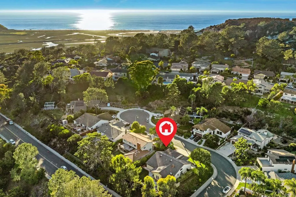 https://cdn.realtyfeed.com/cdn/127/306658040/0cd3270b6a90b9460f0d1150c2b837c1.webp