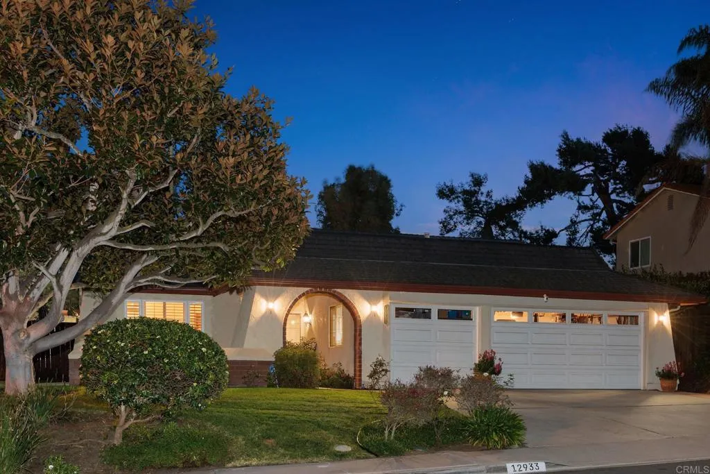 https://cdn.realtyfeed.com/cdn/127/306658040/0d8e634ddbe34d1f31fa1345510d9205.webp