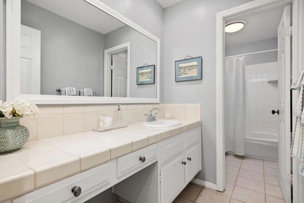 https://cdn.realtyfeed.com/cdn/127/306658040/6159de6f707f92c35c247c655971b91a.webp