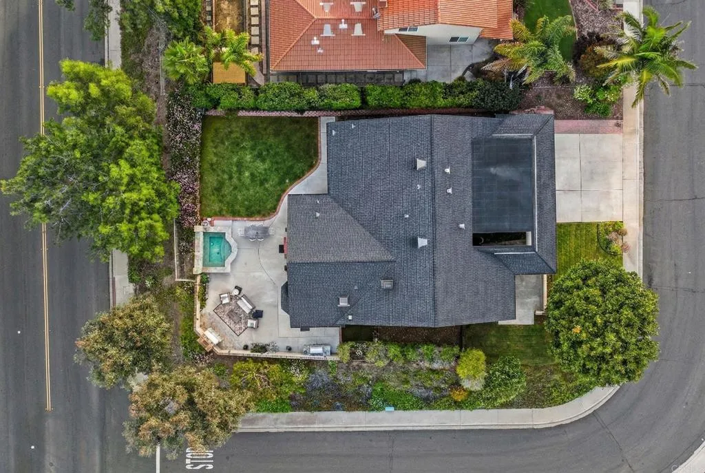 https://cdn.realtyfeed.com/cdn/127/306658040/6b3379a5001268e8808f5f4a4149f2a8.webp