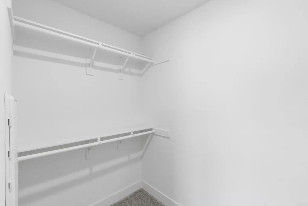 https://cdn.realtyfeed.com/cdn/127/306658046/295619e68acfd10507590448cf206157.webp