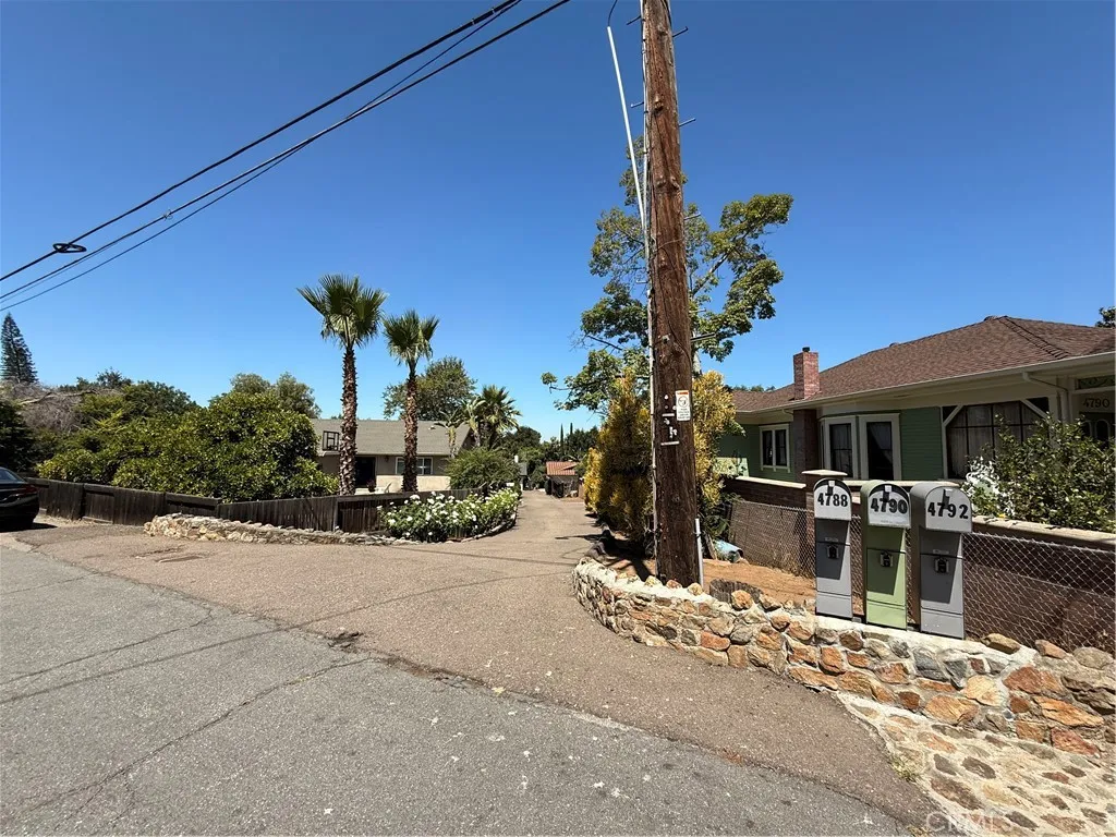 https://cdn.realtyfeed.com/cdn/127/306658049/34cae4e9c887f74c5932ce6c029e96ad.webp