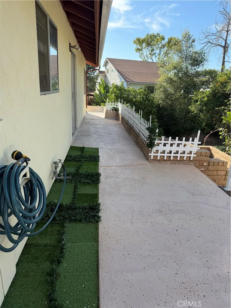 https://cdn.realtyfeed.com/cdn/127/306658049/512bed2bfdd256826bac81cd6160cf4f.webp