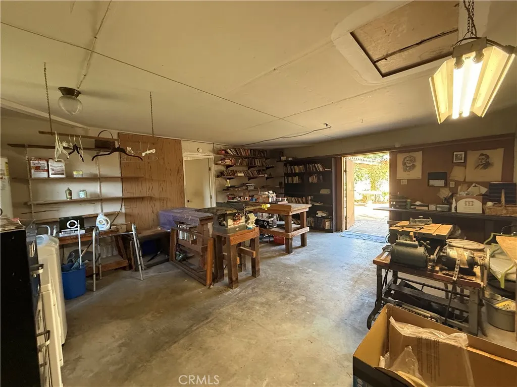 https://cdn.realtyfeed.com/cdn/127/306658049/71d33d9739419046ba19db364a6de8e1.webp