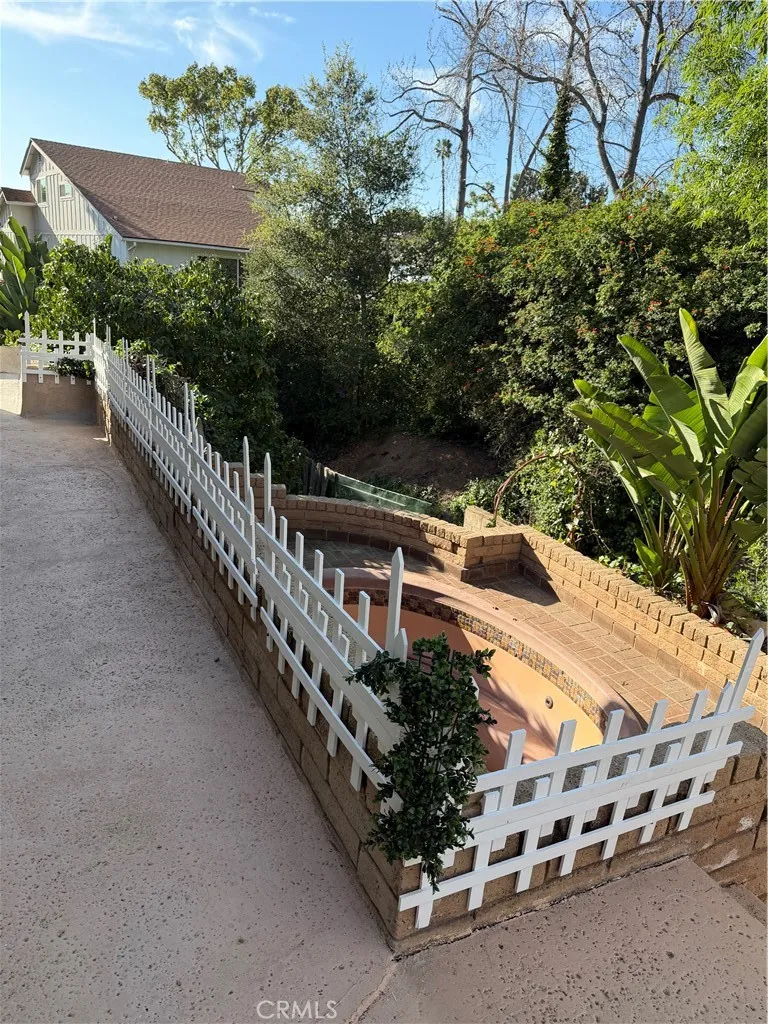https://cdn.realtyfeed.com/cdn/127/306658049/a89fc9264351daca134aed6994f3e41b.webp