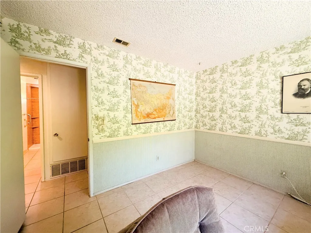 https://cdn.realtyfeed.com/cdn/127/306658049/d7f92865b2f7ec39341335ea21bb24b0.webp